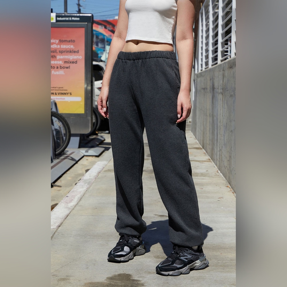 Brandy Melville - John Galt - Rosa Sweatpants - Gray